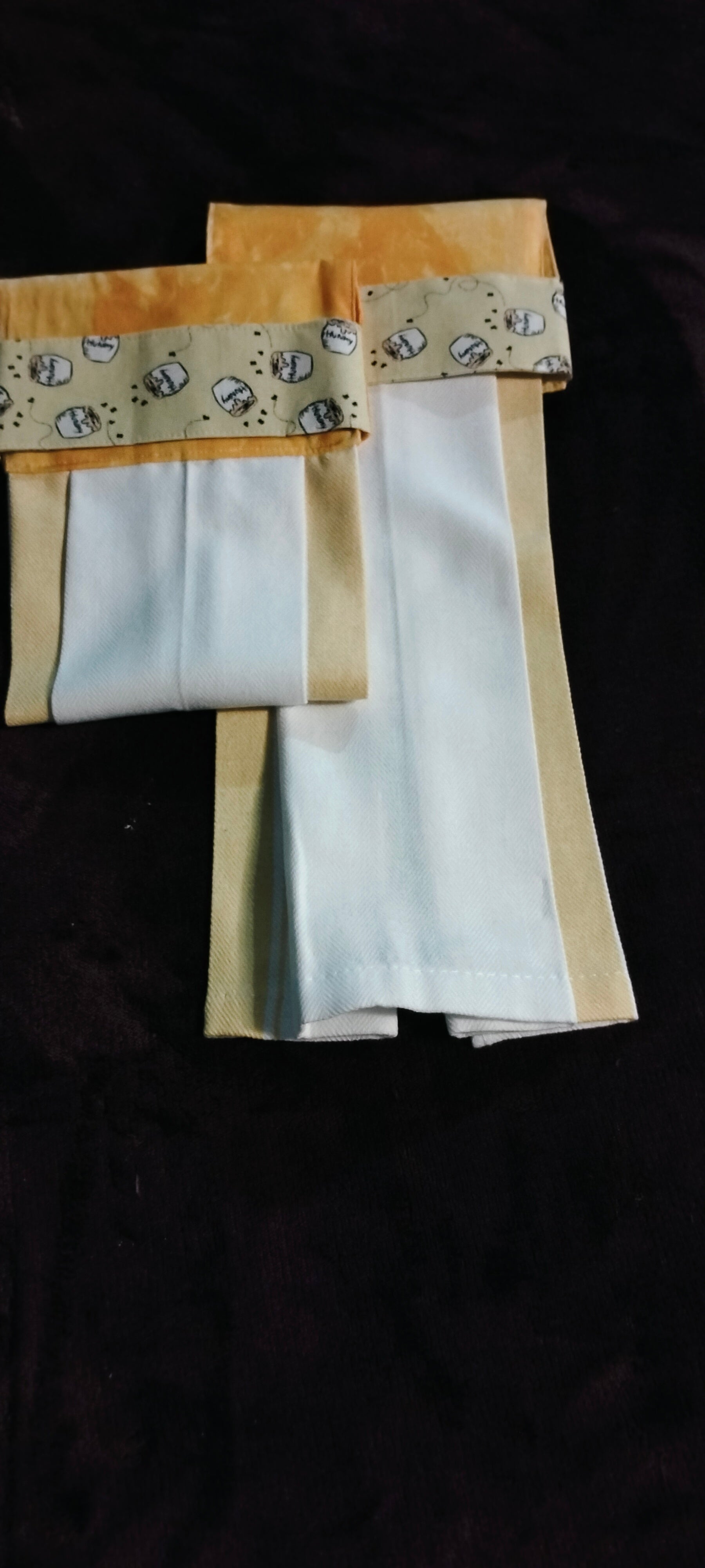 Hanging Honey Pots Tea Towels x2