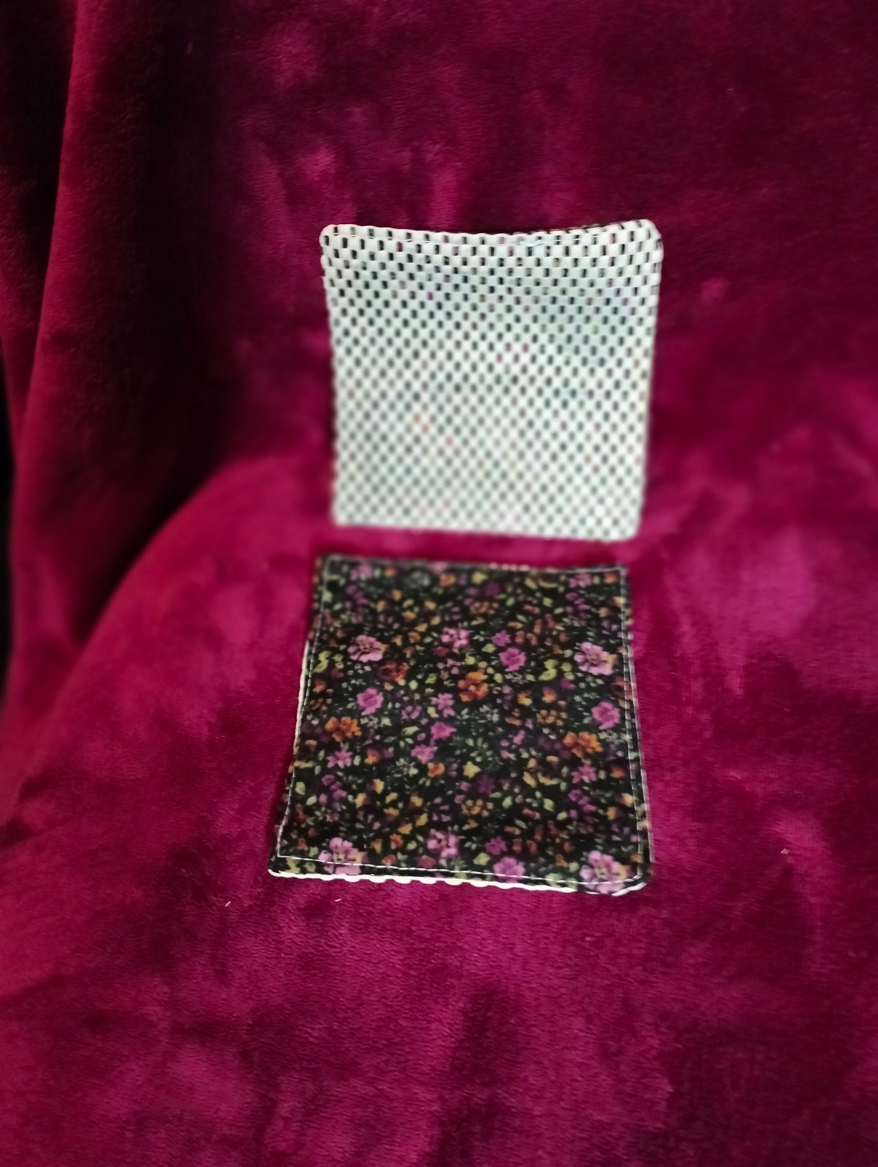 Black Floral Easy grip Jar Opener
